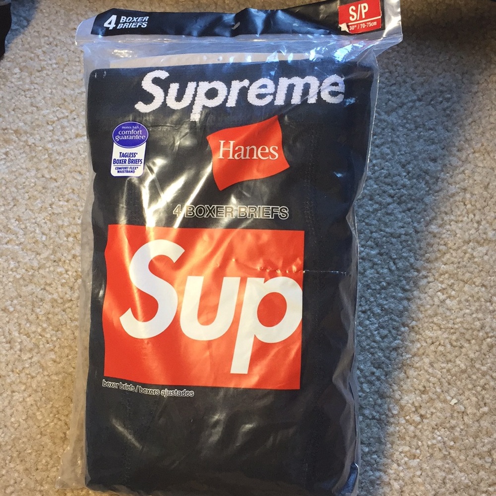 Supreme x Hanes underwear 4 pack